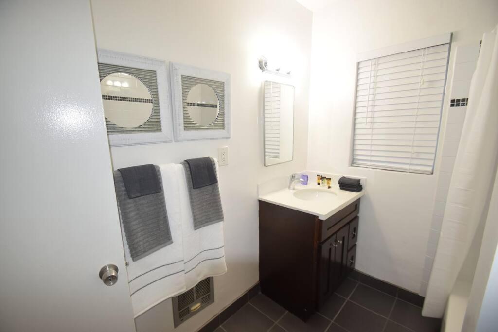 Hollywood Business Apartments ロサンゼルス エクステリア 写真