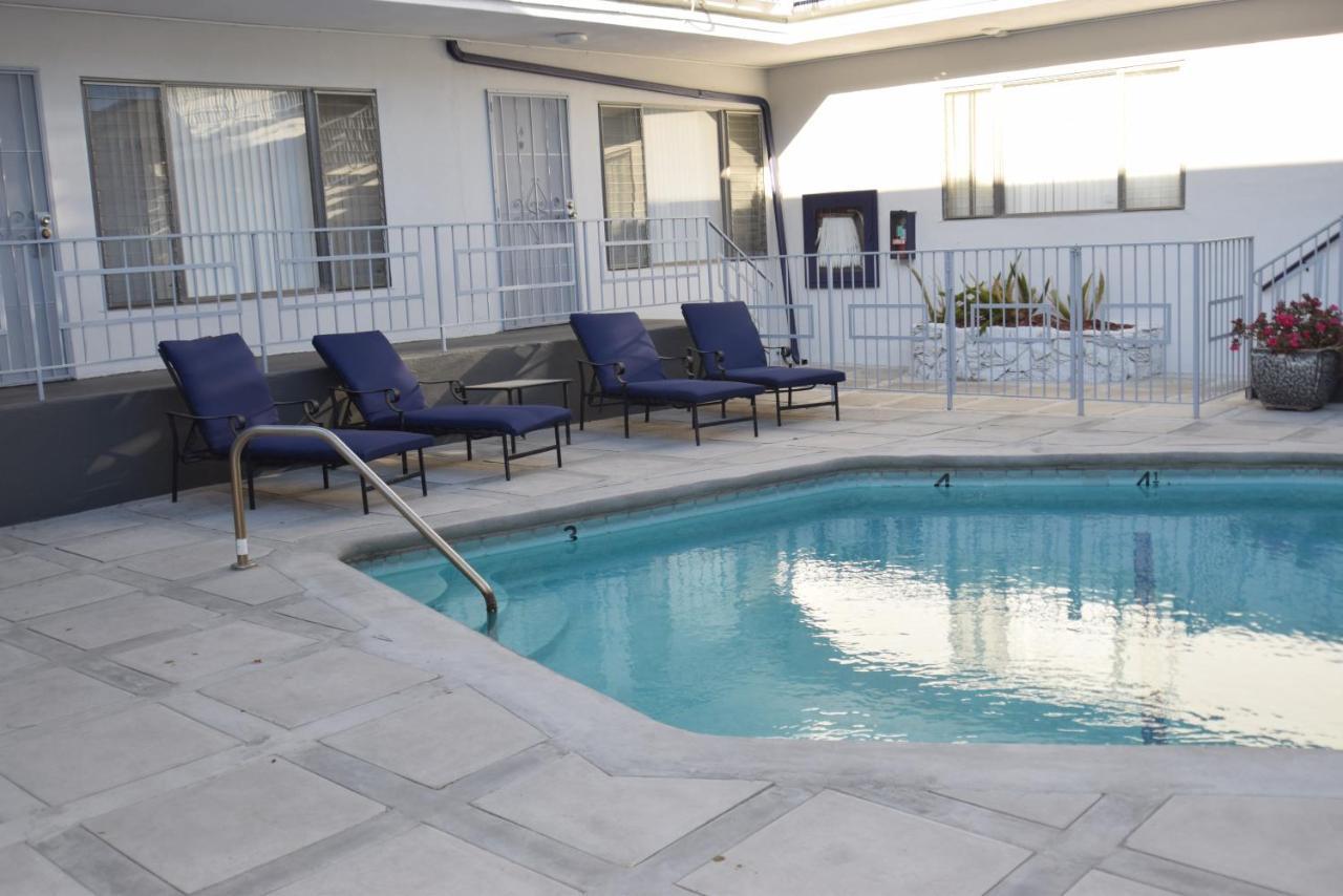 Hollywood Business Apartments ロサンゼルス エクステリア 写真
