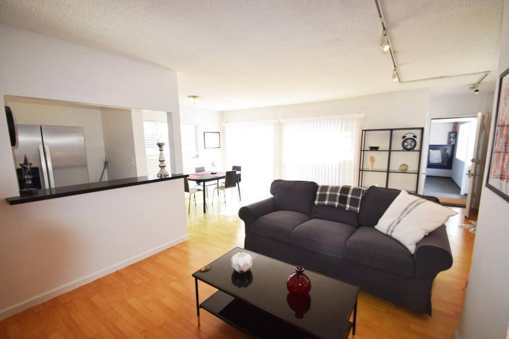 Hollywood Business Apartments ロサンゼルス エクステリア 写真