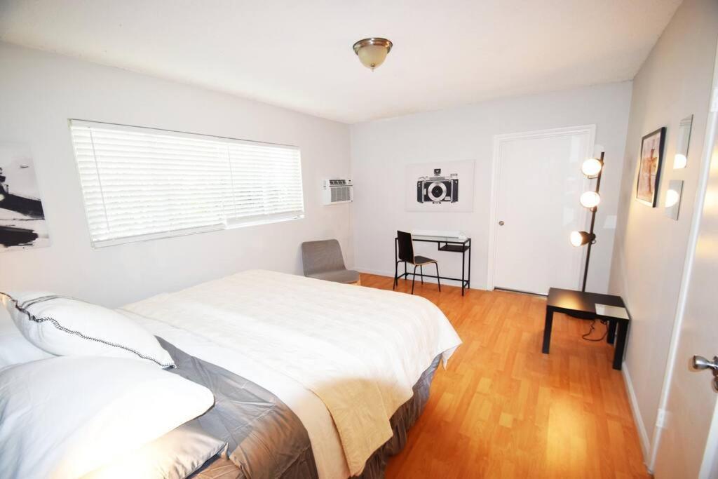 Hollywood Business Apartments ロサンゼルス エクステリア 写真