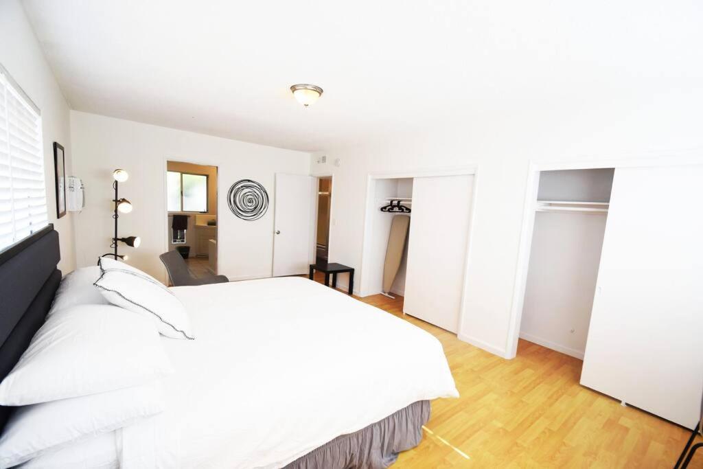 Hollywood Business Apartments ロサンゼルス エクステリア 写真